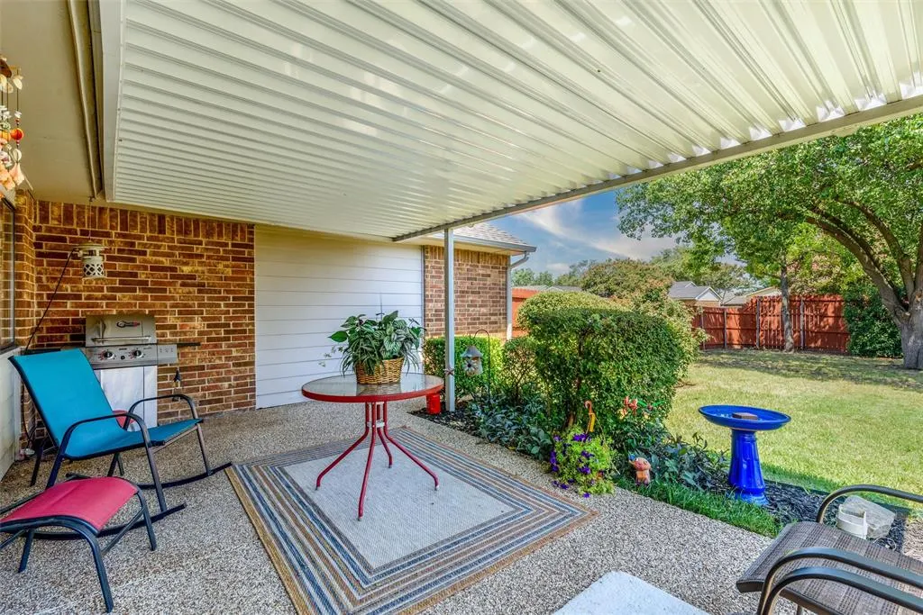 941 Cherokee Trail