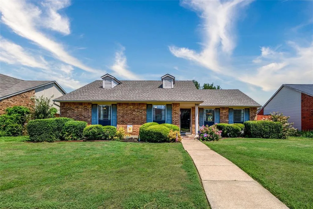 941 Cherokee Trail