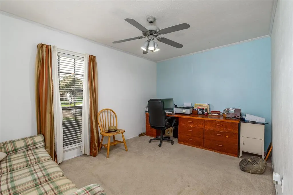 941 Cherokee Trail