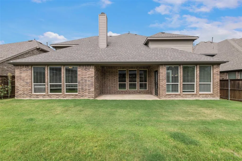 2216 Hubbard park Lane