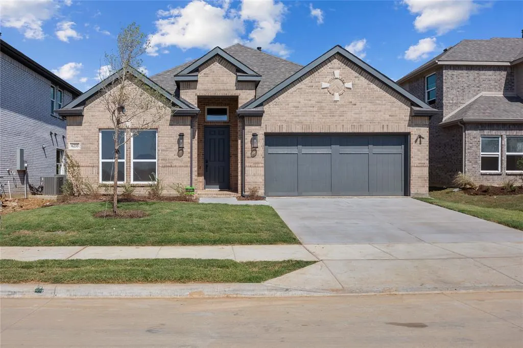 6233 Muller Creek Drive