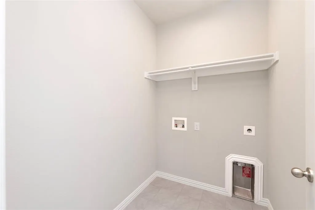 2040 Barx Drive