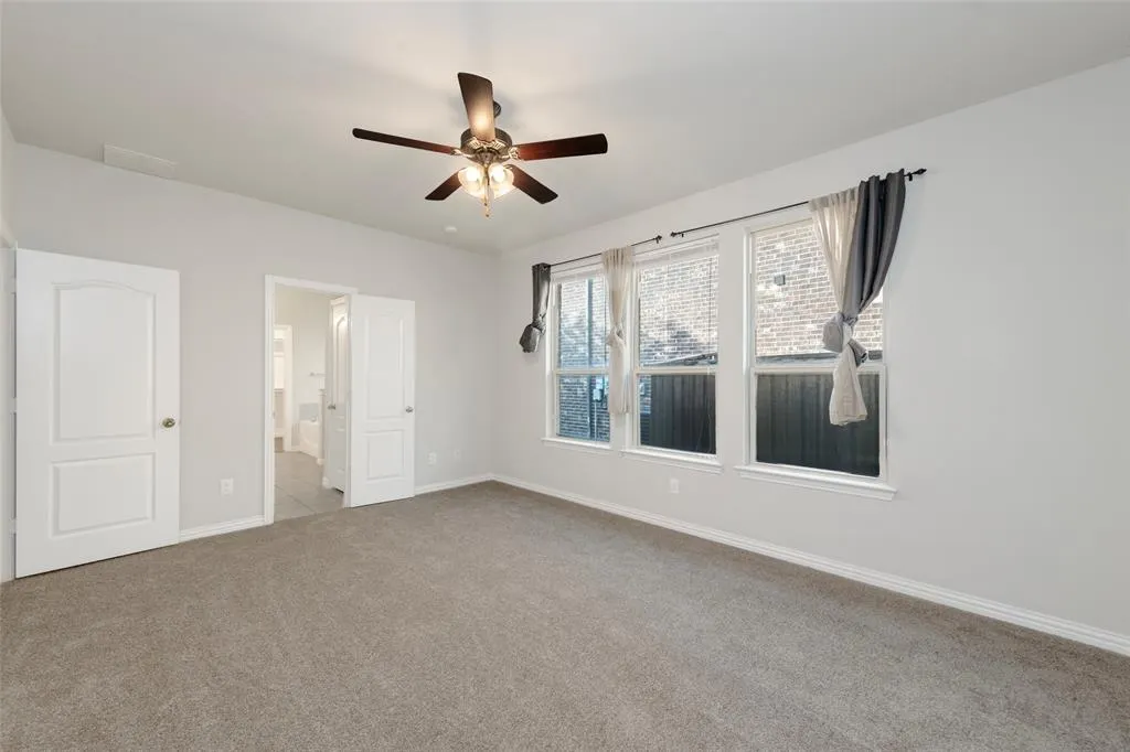 2040 Barx Drive