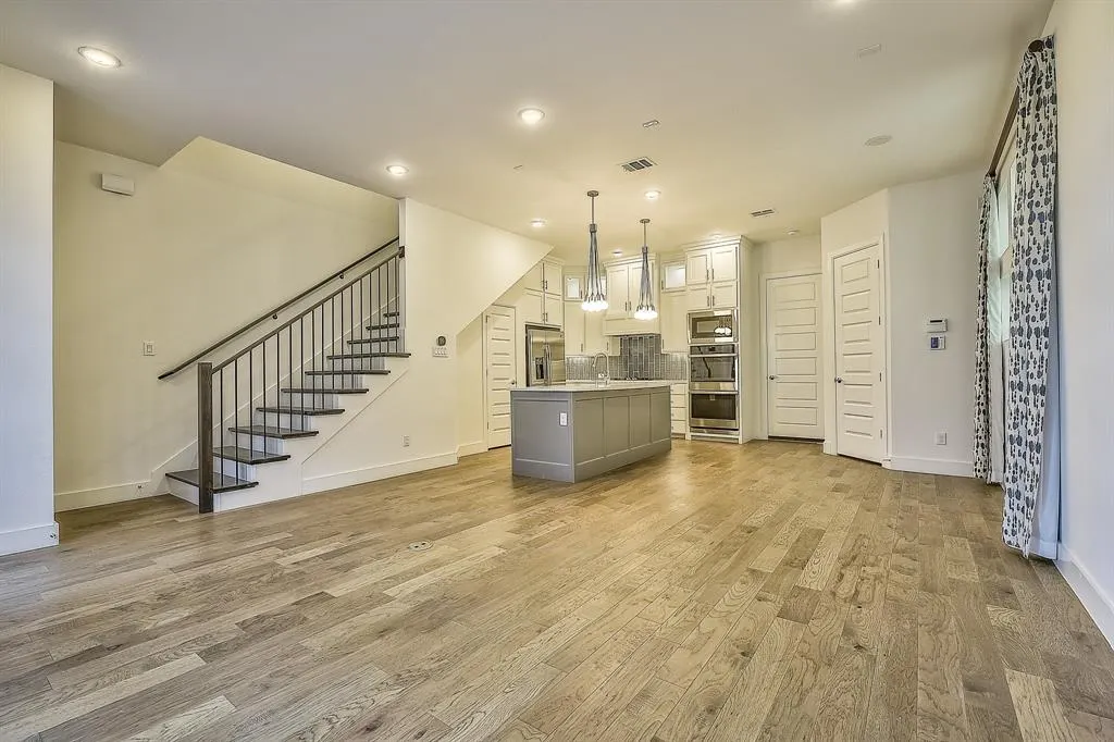 8080 Ingram Drive