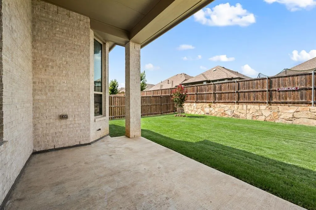 1421 Percheron Road