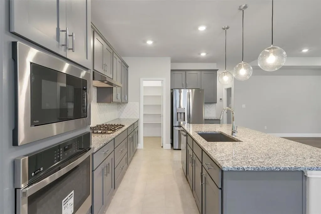 3609 San Clemente Drive