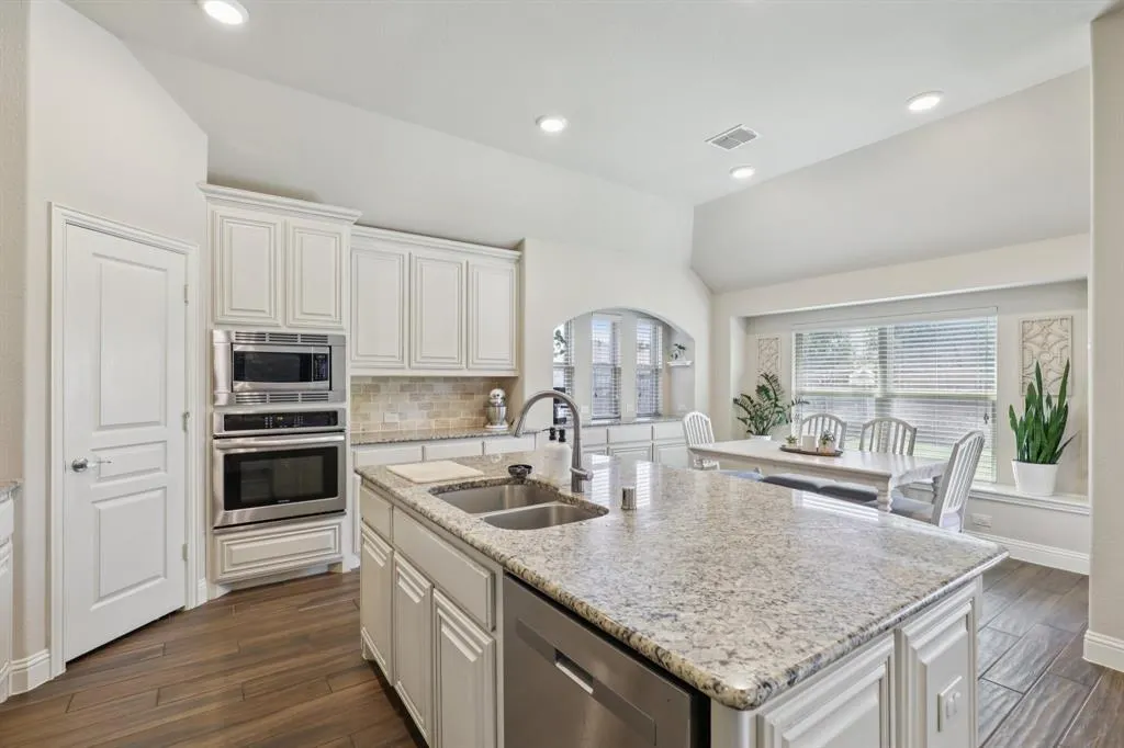 812 Marion Farm Road