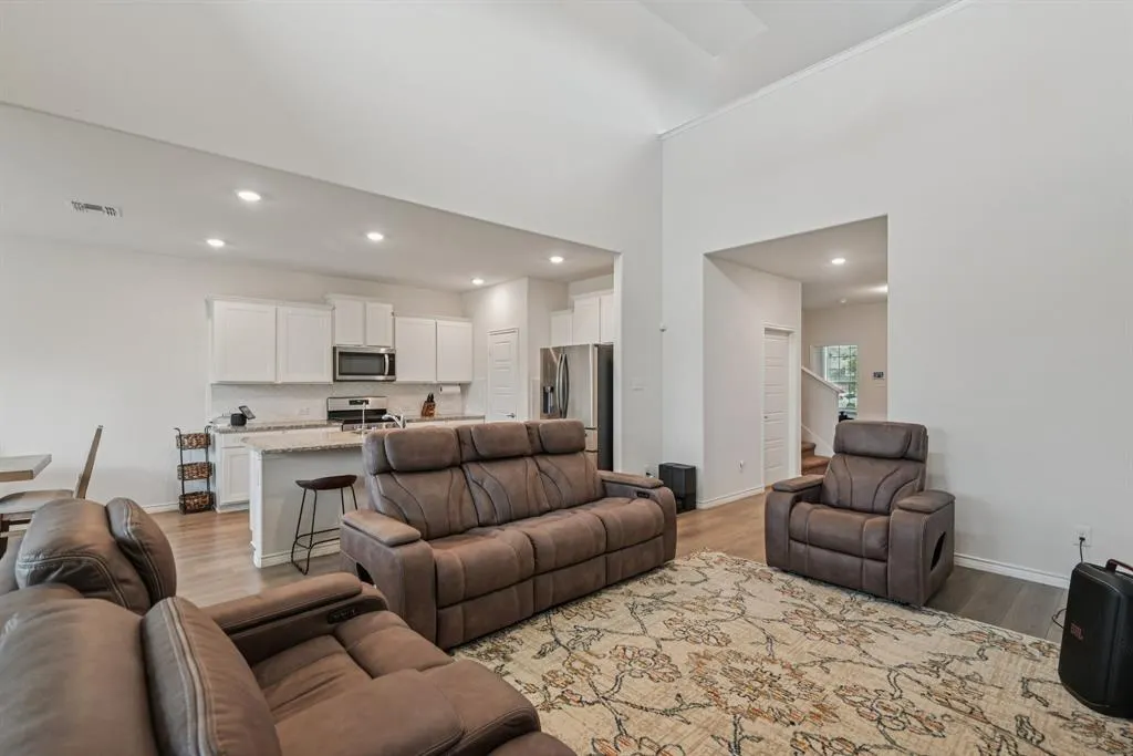 1025 Indigo Lane