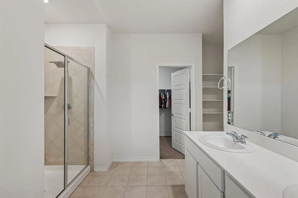 1025 Indigo Lane
