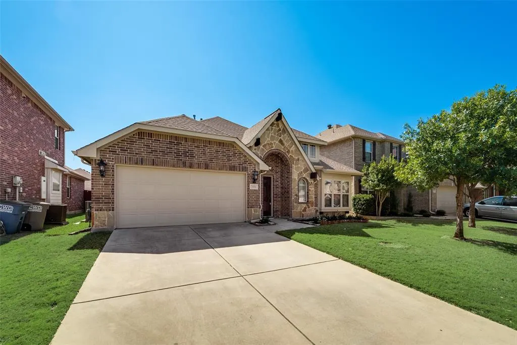 2856 Cascade Cove Drive