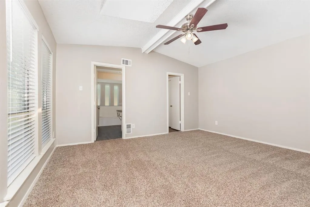 1809 Duke Drive