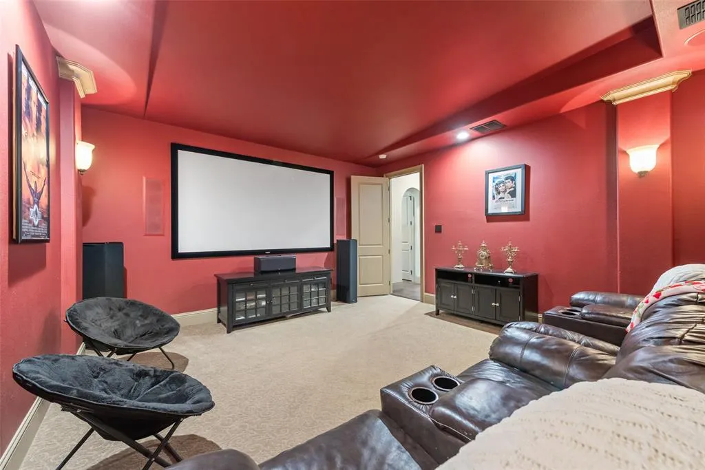 621 Longwood Drive