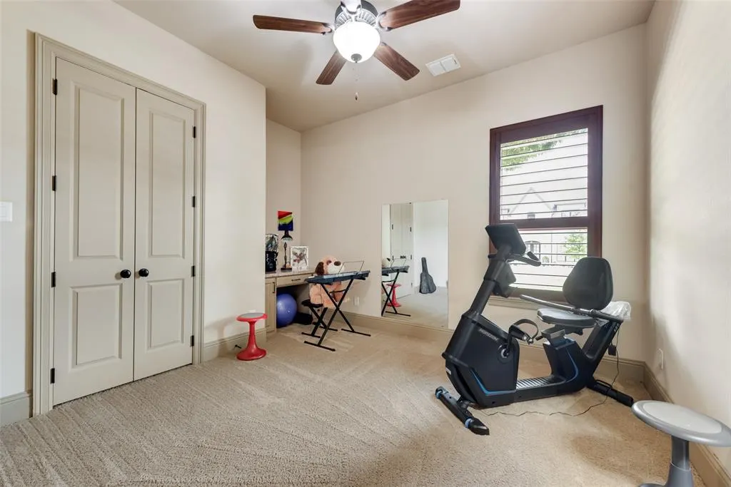 621 Longwood Drive