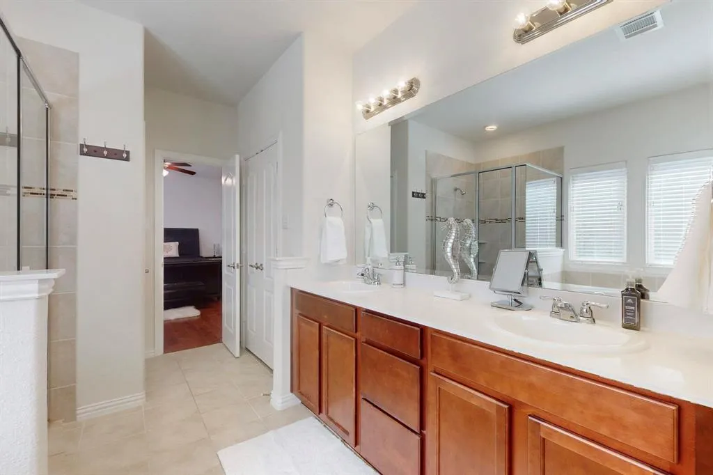2037 Barx Drive