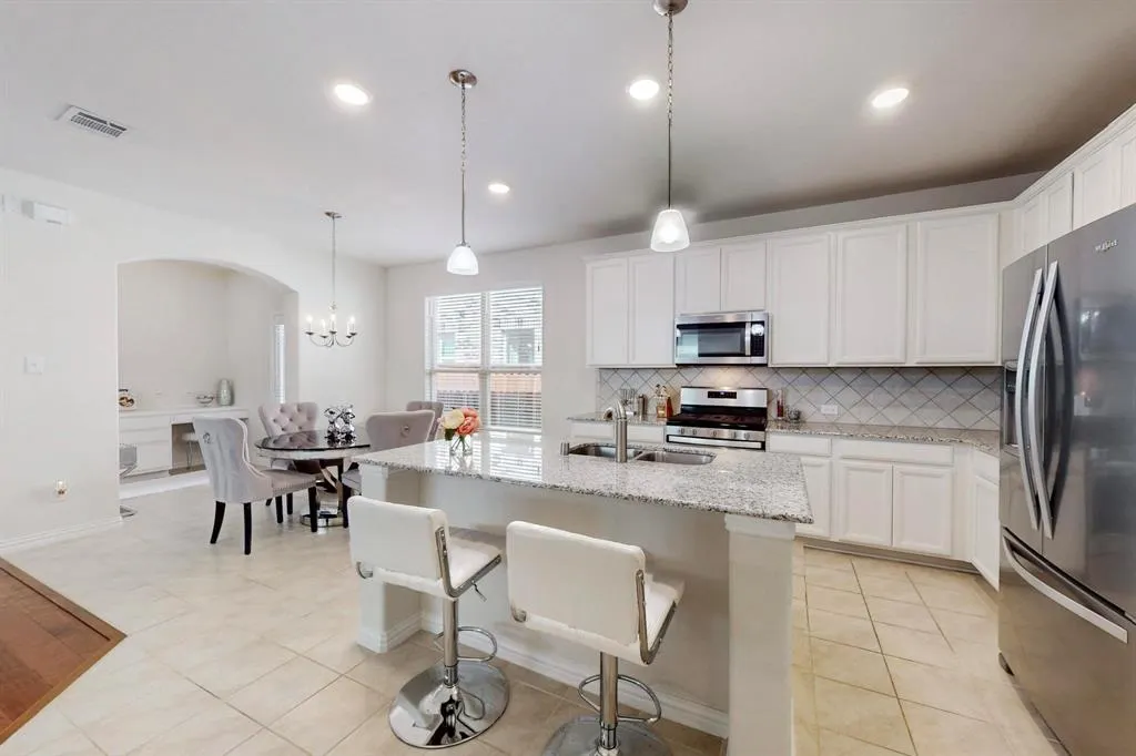 2037 Barx Drive