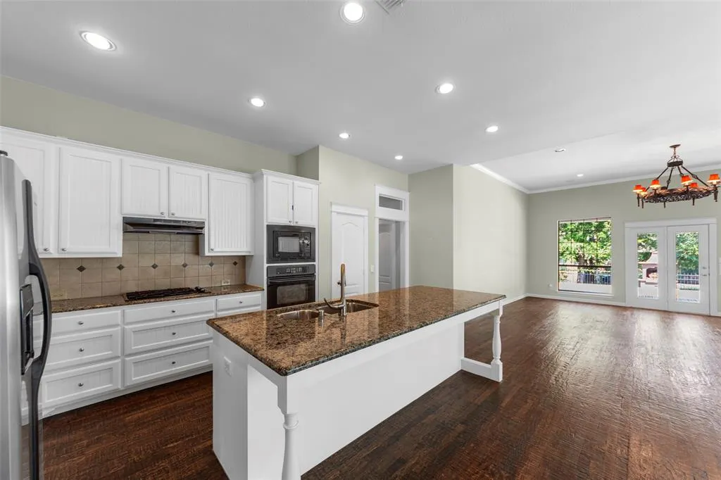 704 Mayberry Drive