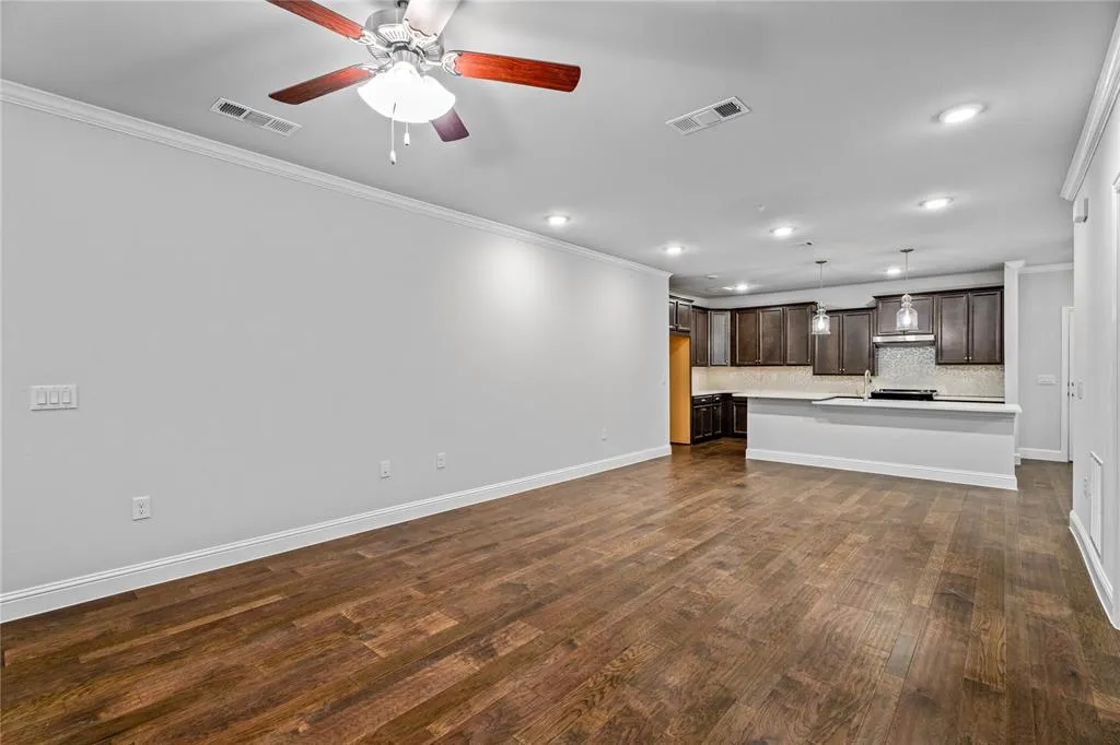 651 N North Watters Road, #3202