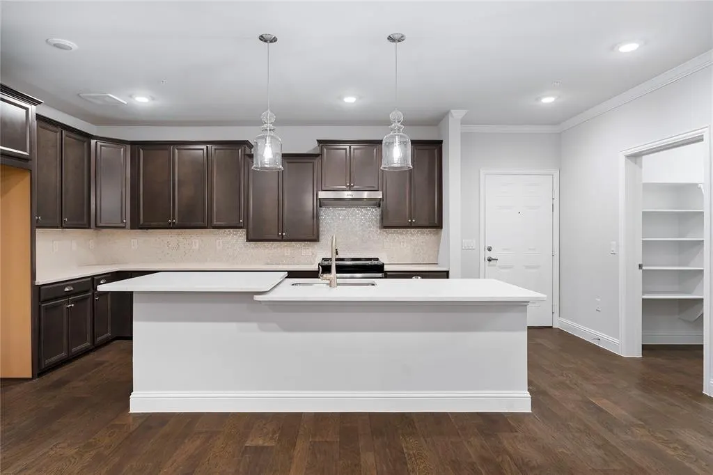 651 N North Watters Road, #3202