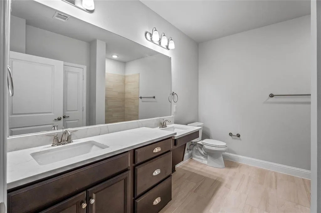 651 N North Watters Road, #3202