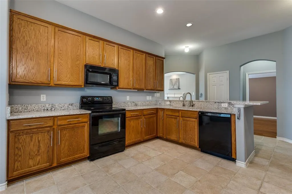 1620 Bur Oak Drive