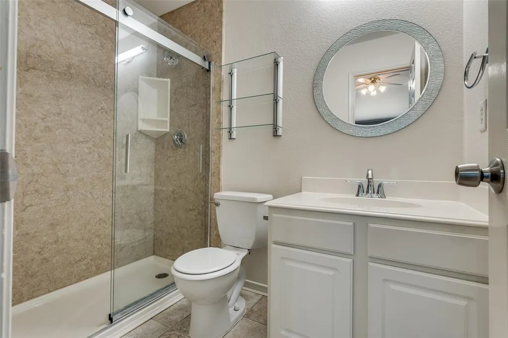 1620 Bur Oak Drive