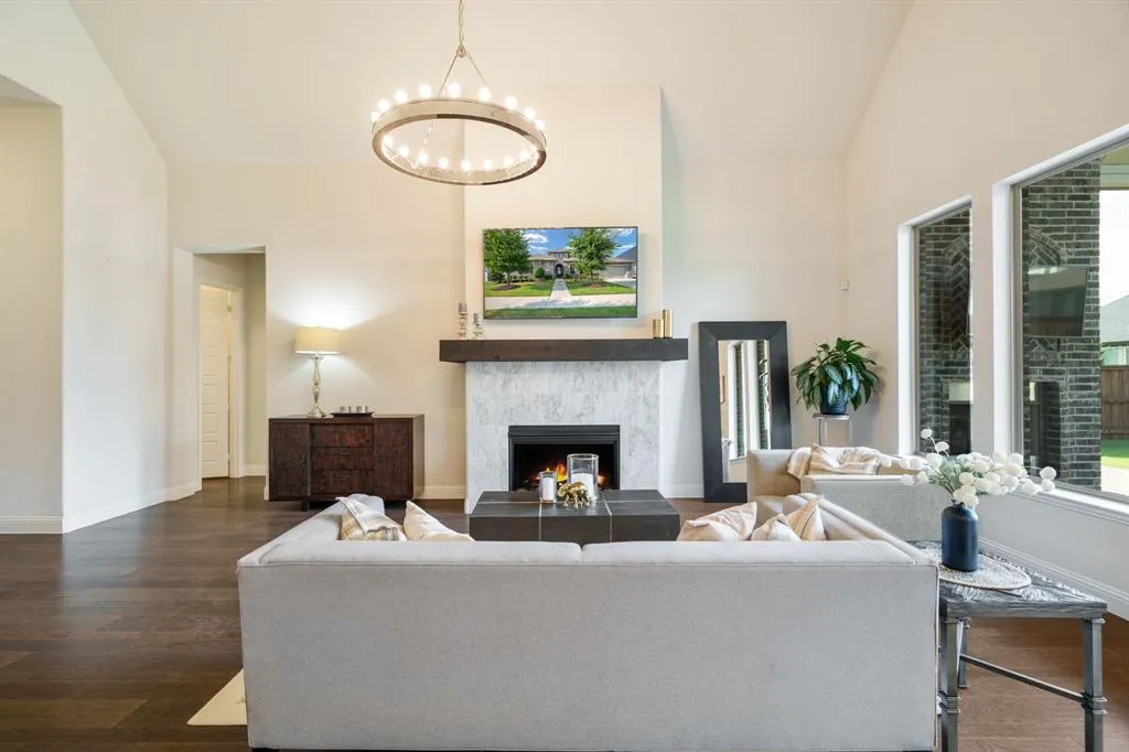 3770 Dewberry Lane