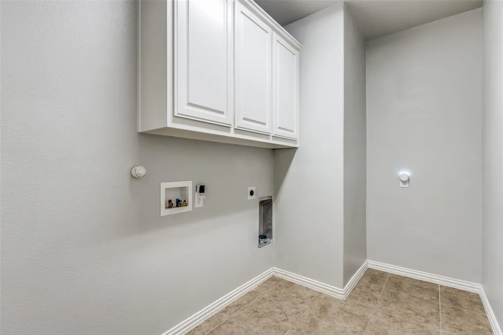 2902 Patton Drive