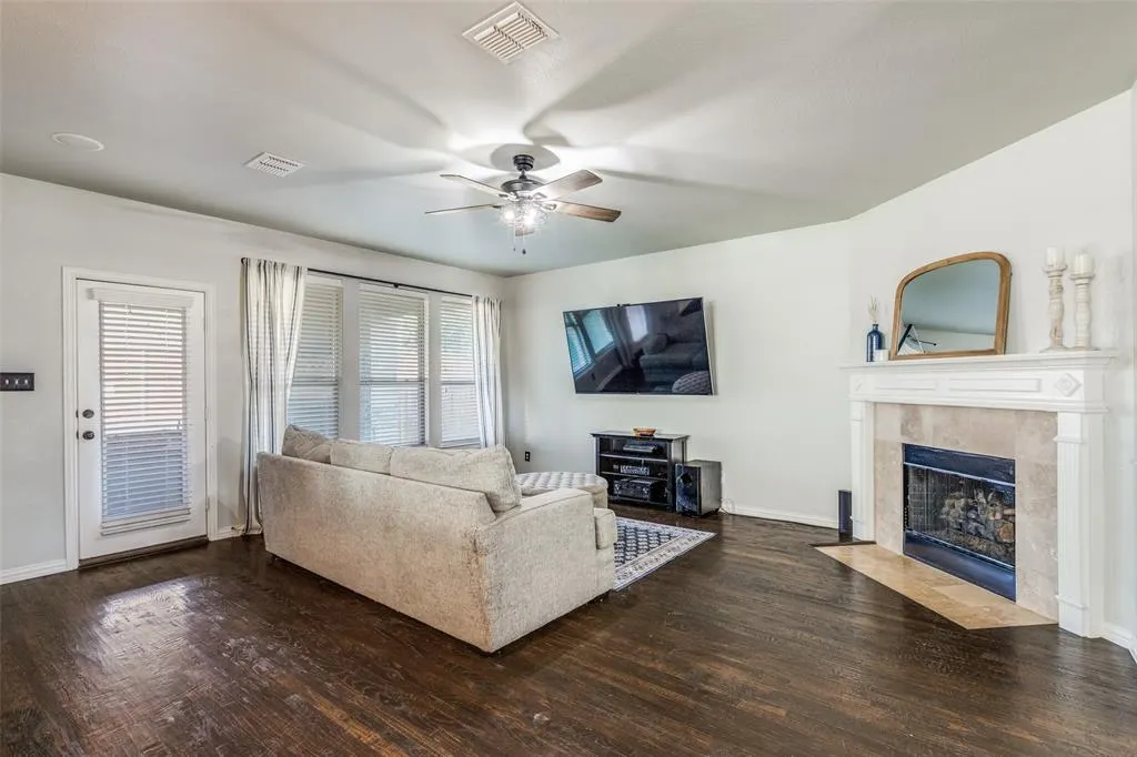 2902 Patton Drive