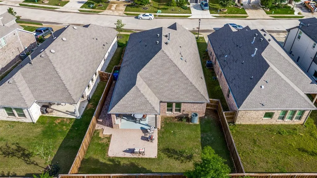 9525 Blue Stem Lane