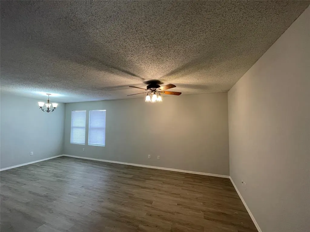 4611 Wedgewood Drive