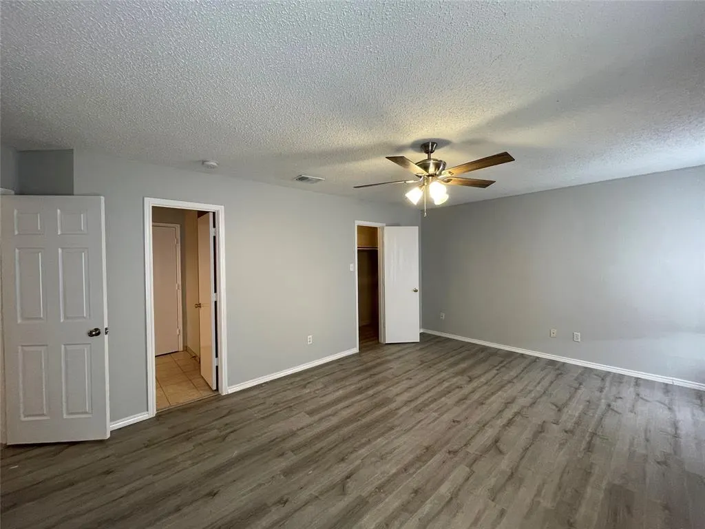 4611 Wedgewood Drive