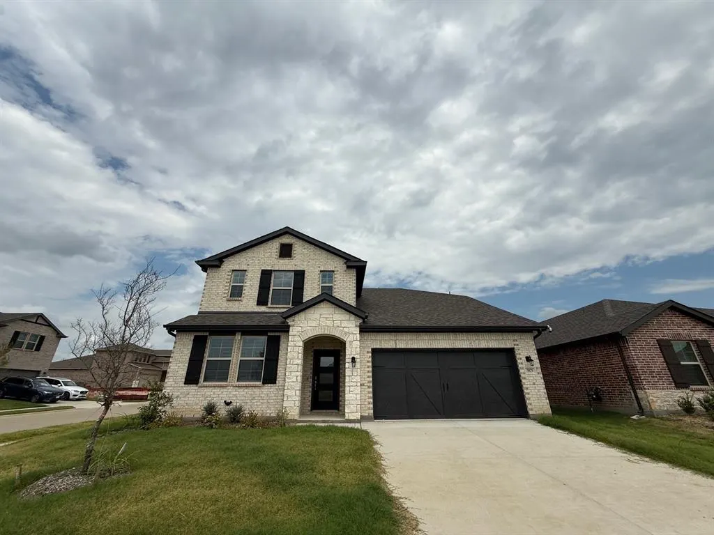 3929 Jasper