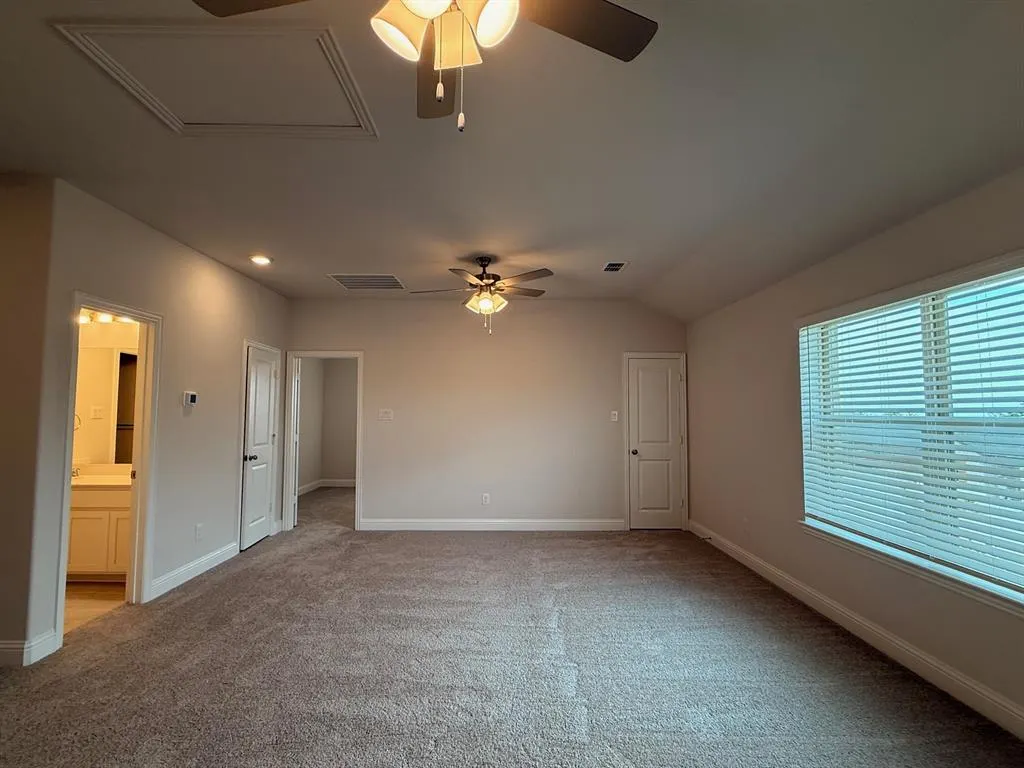 3929 Jasper
