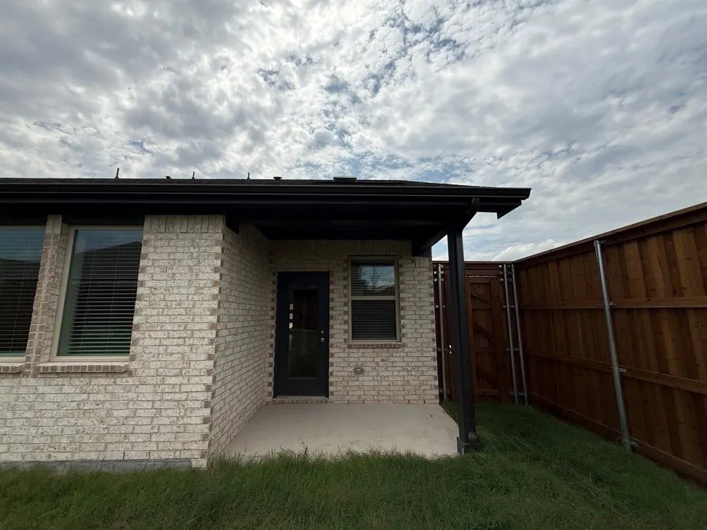 3929 Jasper