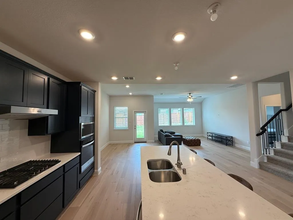 3929 Jasper