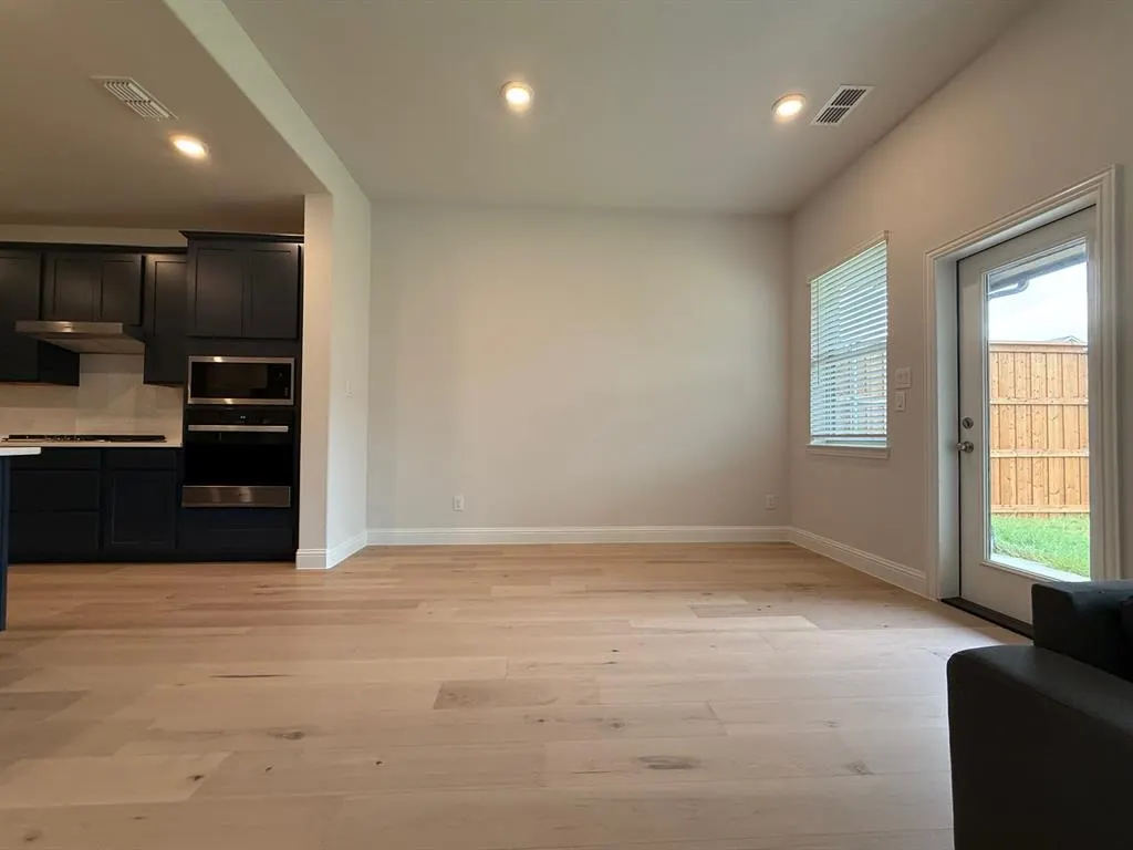 3929 Jasper