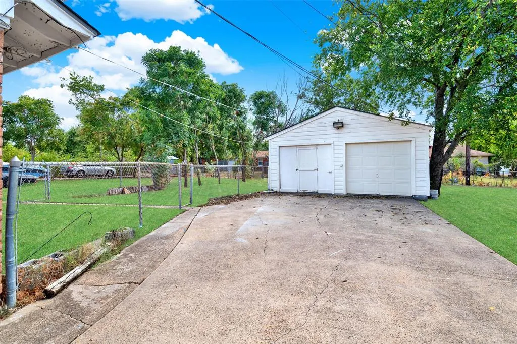 300 Hilltop Avenue, #A