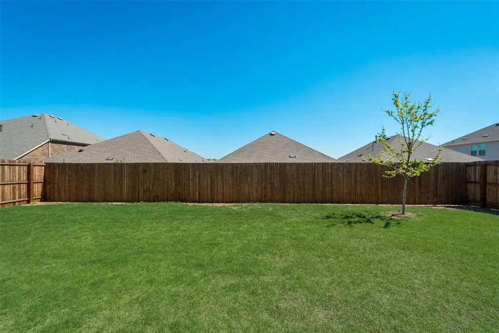 10920 Summer Rain Boulevard