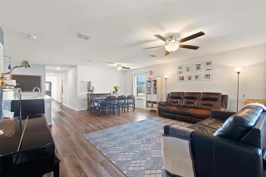 1810 Avery Pointe Drive