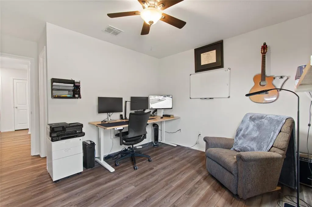 1810 Avery Pointe Drive