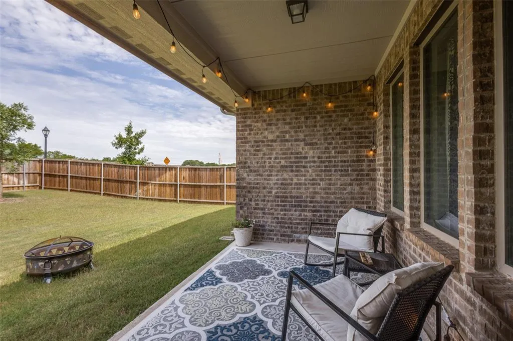 2513 Lovegrass Lane