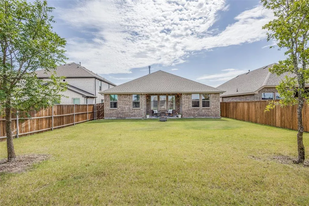 2513 Lovegrass Lane