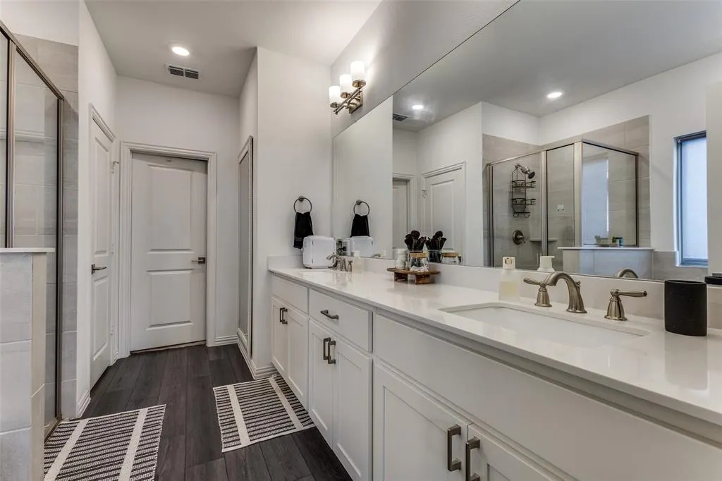 2513 Lovegrass Lane