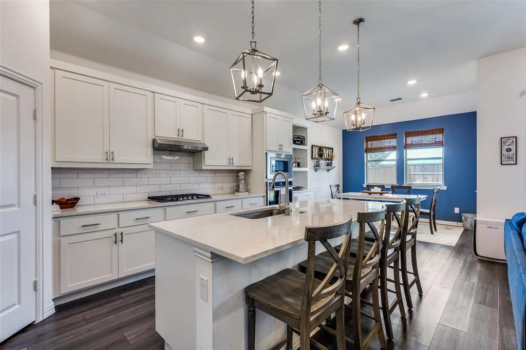 2513 Lovegrass Lane