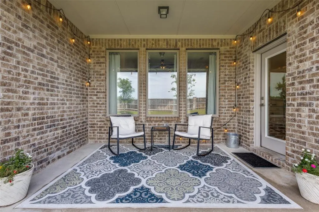2513 Lovegrass Lane