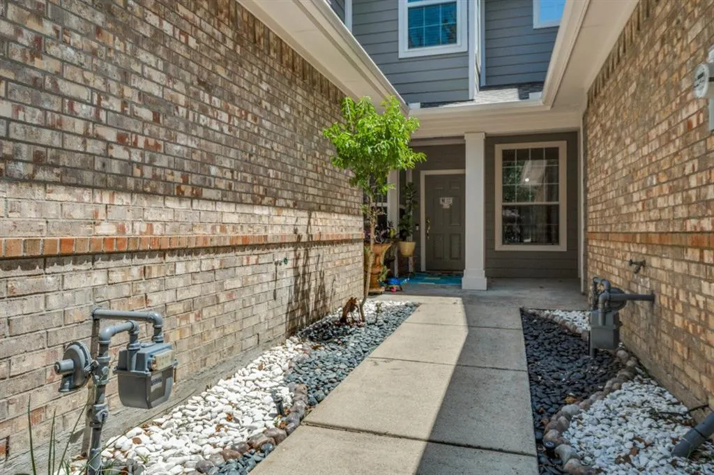 3116 S Bonsai Drive
