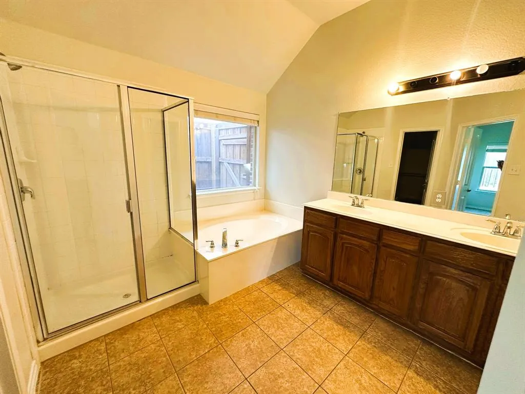1615 Nestledown Drive