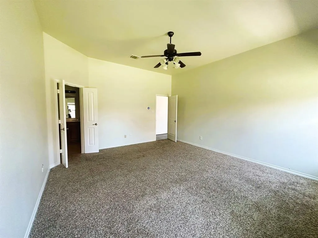 1615 Nestledown Drive