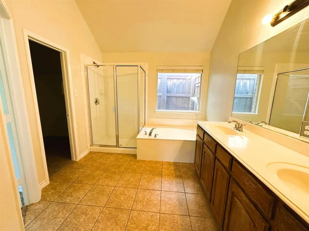 1615 Nestledown Drive