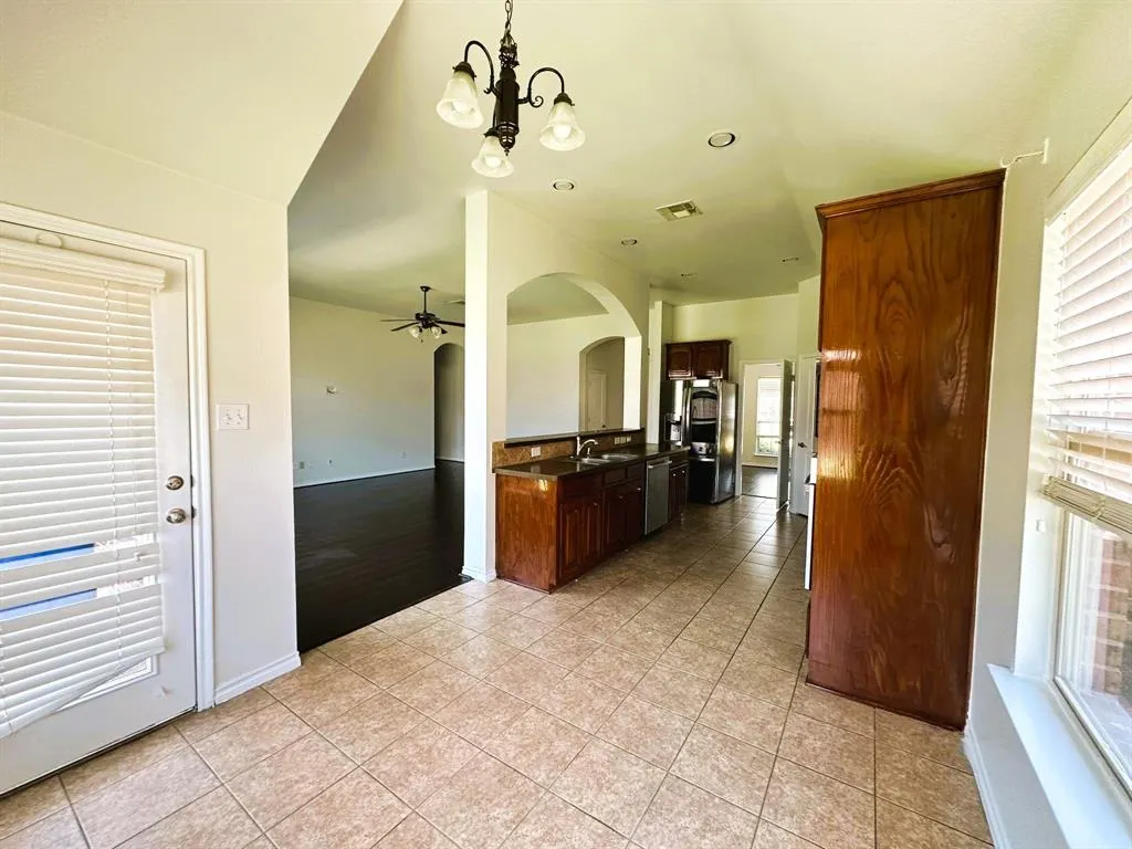 1615 Nestledown Drive
